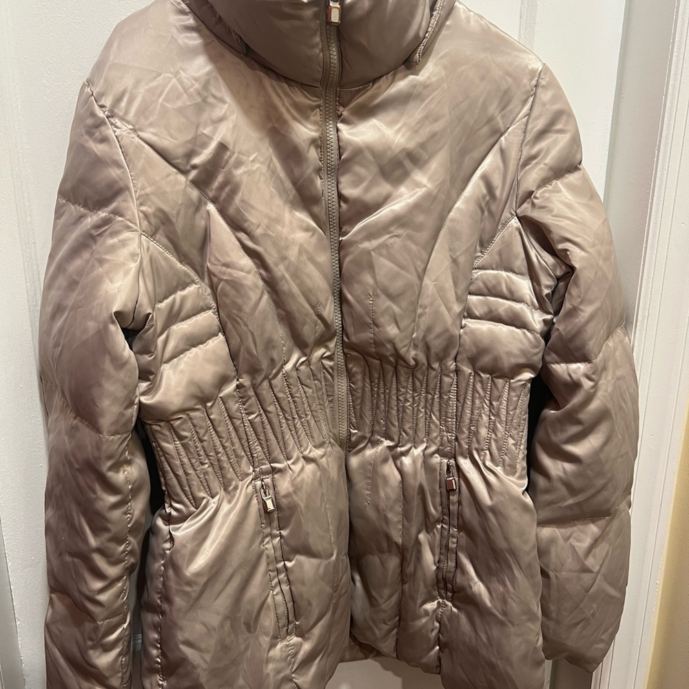 Laundry By Shelli Segal Beige Puffer Jacket